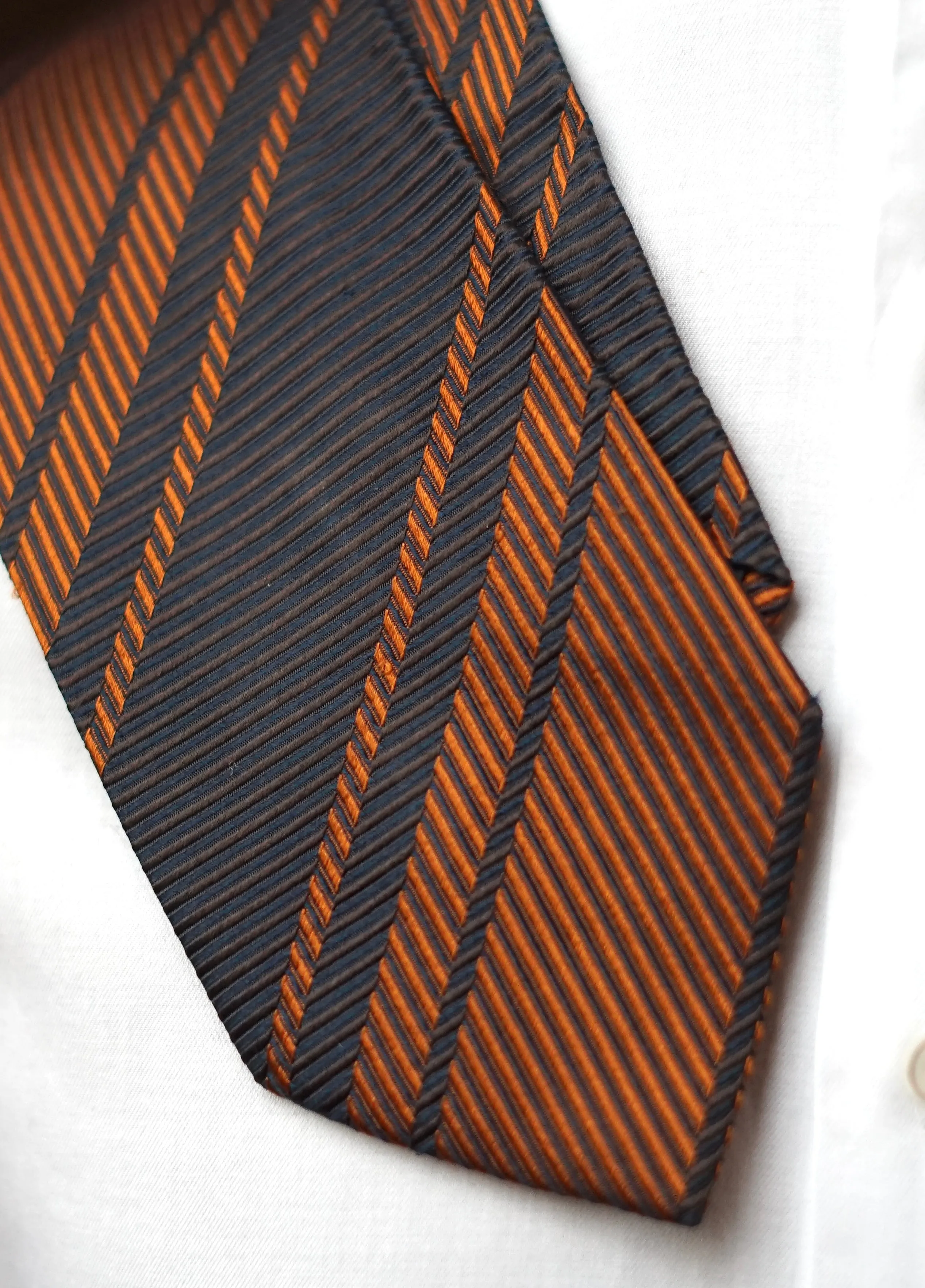 Calliope Vintage Tie