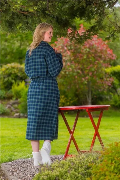 Lee Valley Flannel Robe