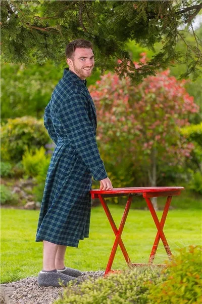 Lee Valley Flannel Robe