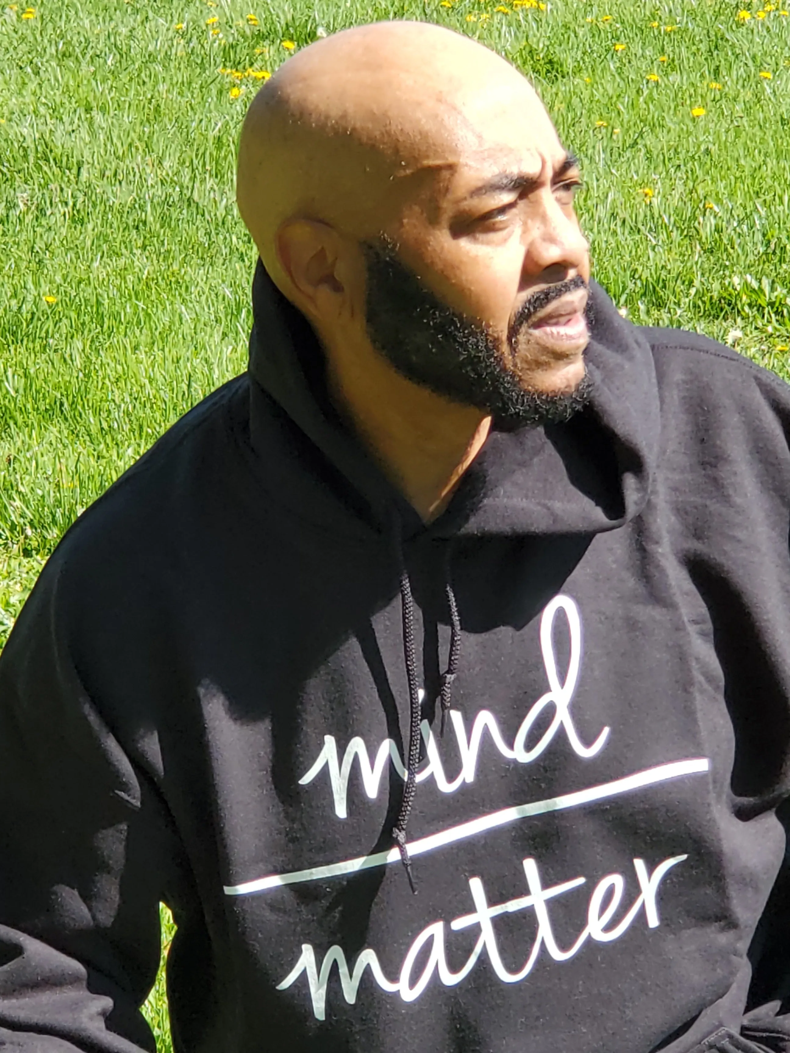 MIND OVER MATTER    Hooded sweat Shirts